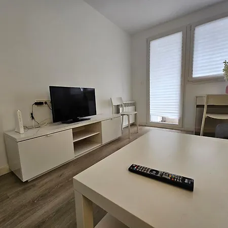 150a Moderno, Playa San Lorenzo By R2r Consulting